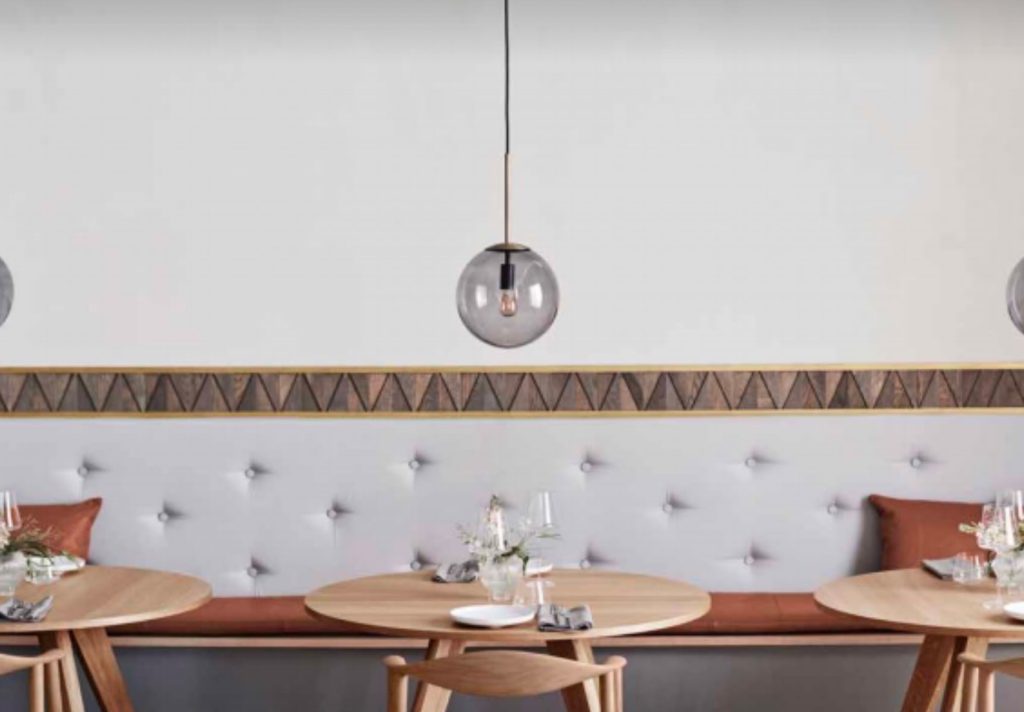 Mobilier sur mesure pour restaurants